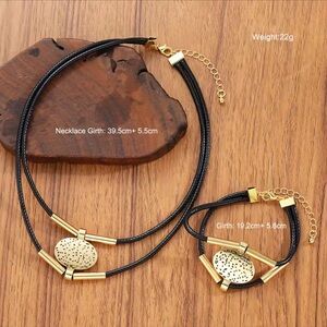 Vintage Gold Oval Metal Faux Leather Necklace Bracelet Set
